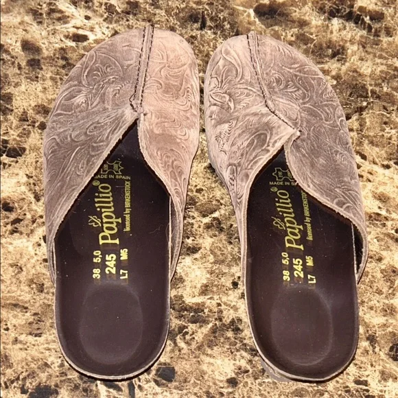 Papillio by Birkenstock Brown Embossed Slip-On Shoes size 7 - Picture 11 of 13